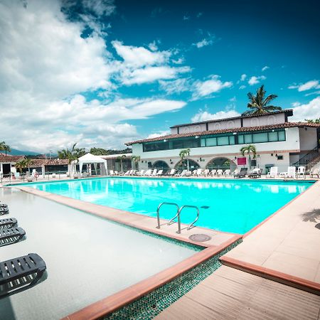 Hotel San Juan Internacional Giron Bagian luar foto